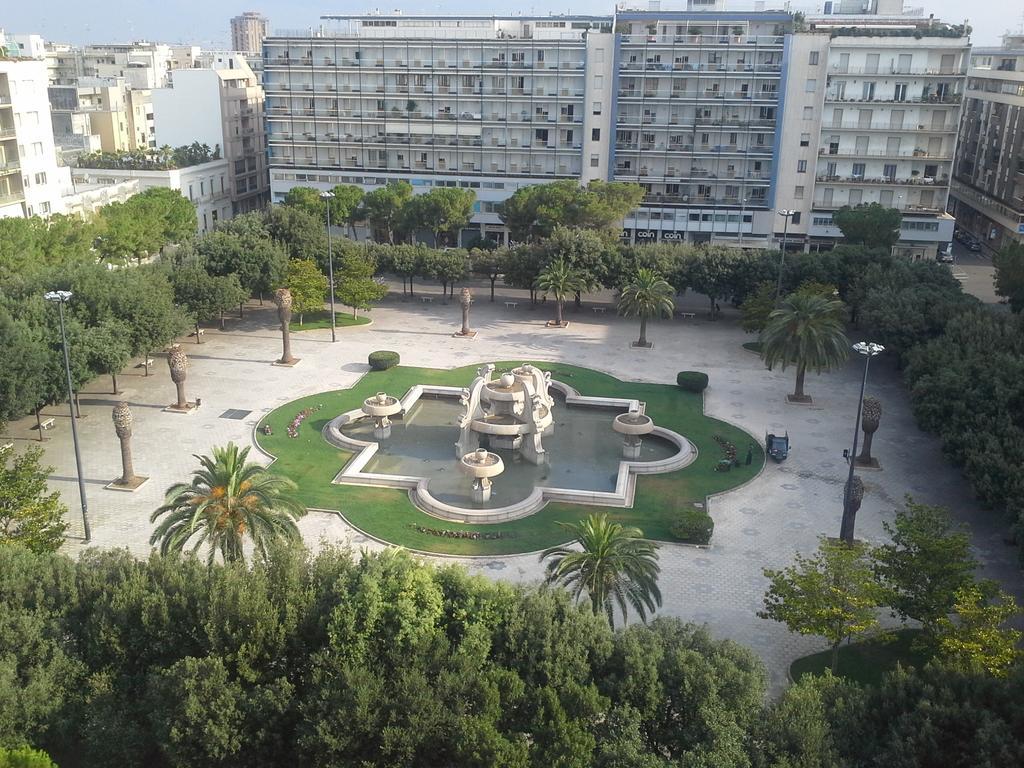 L'Attico Di Piazza Mazzini Rooms Lecce Buitenkant foto